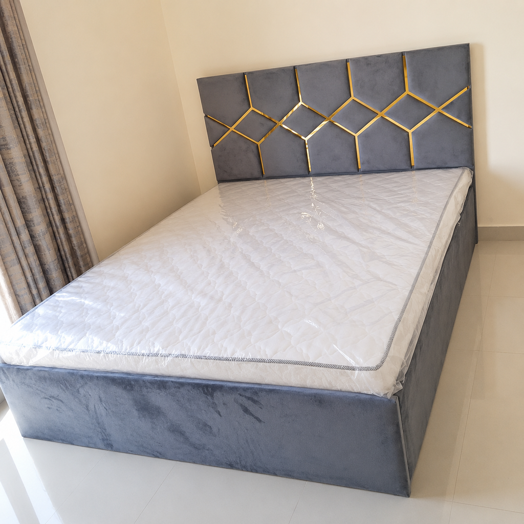 King Bed with Mattress