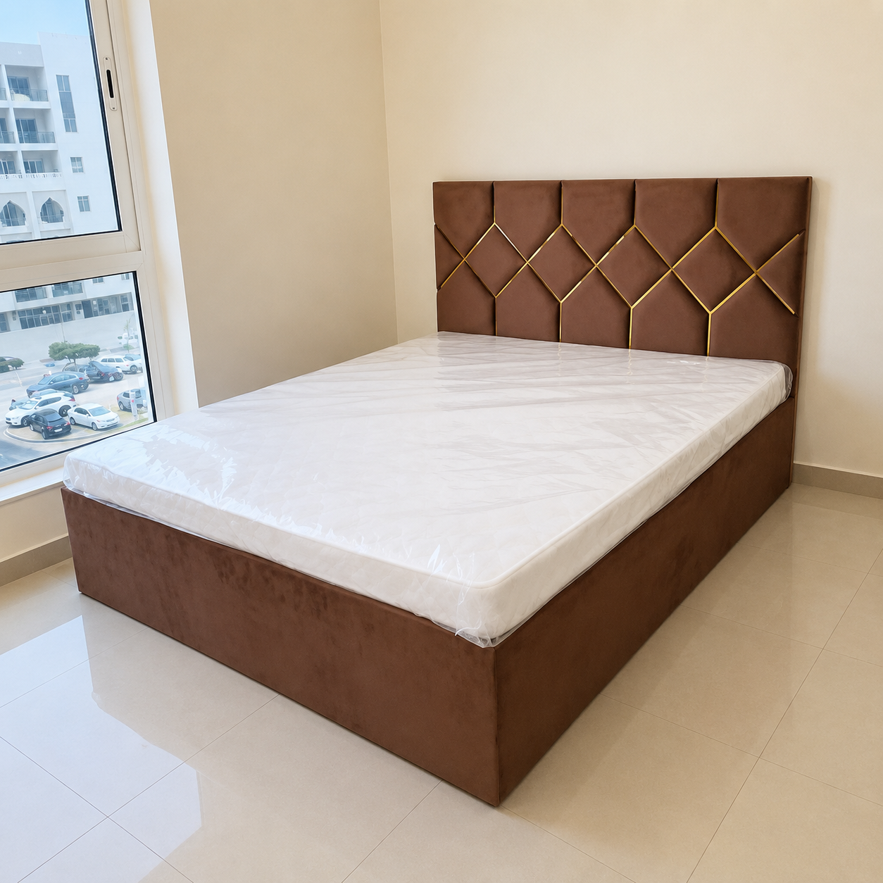 King Bed with Mattress