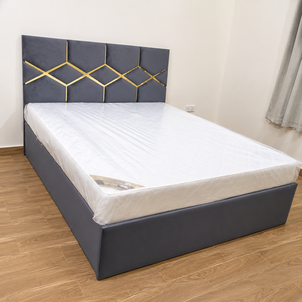 King Bed with Mattress