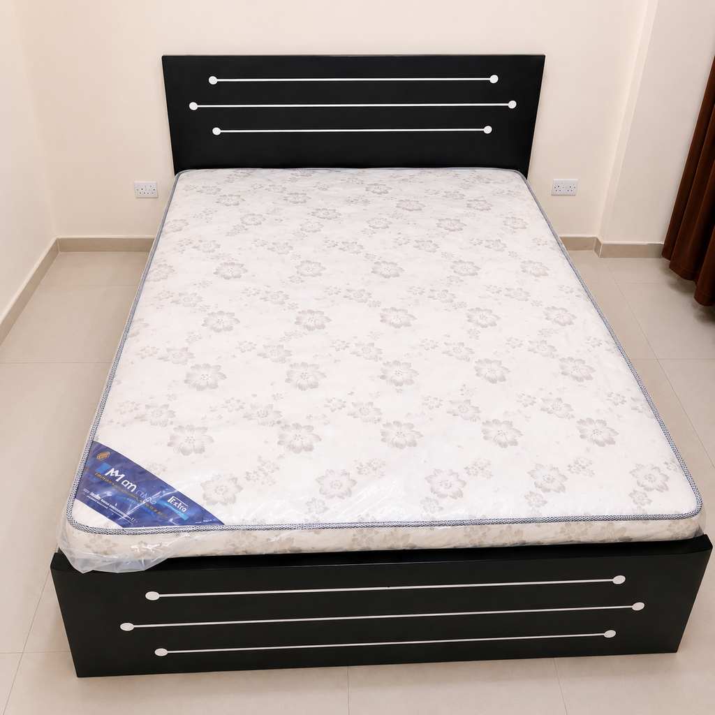 Queen Bed with Mattress