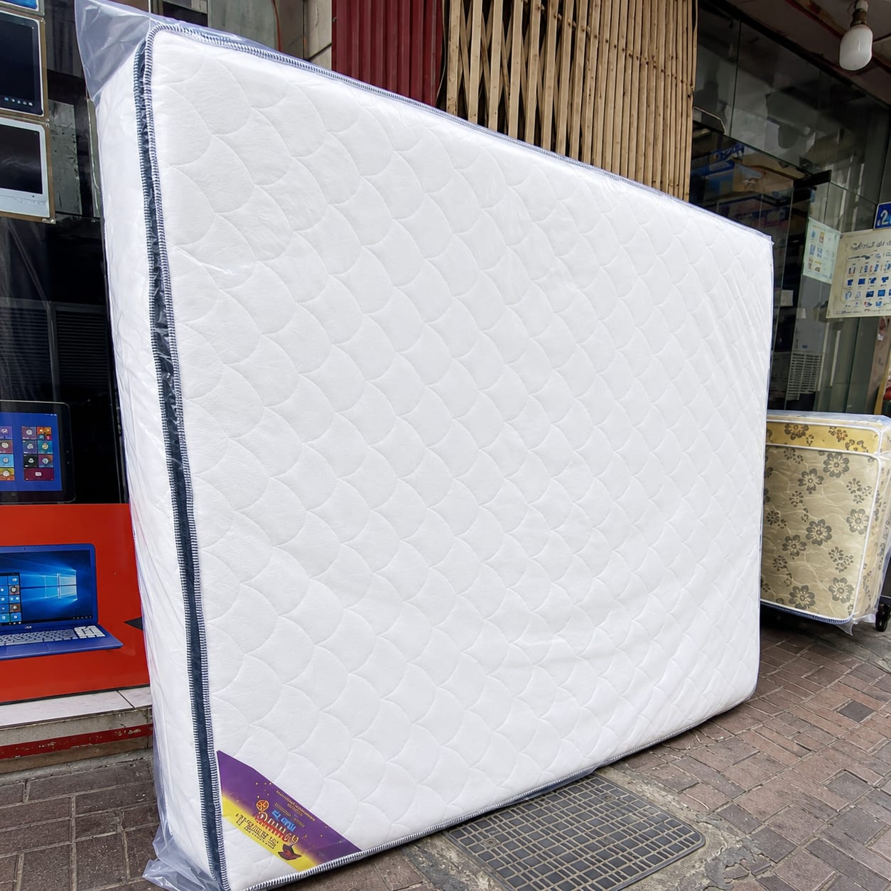 King Size Meedical Pillow Top Mattress