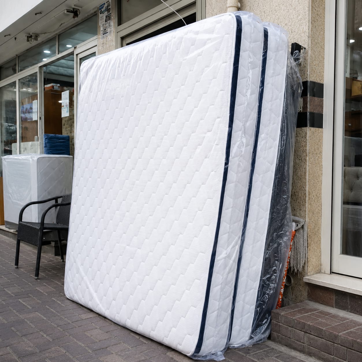 King Size Spring Pillow Top Mattress