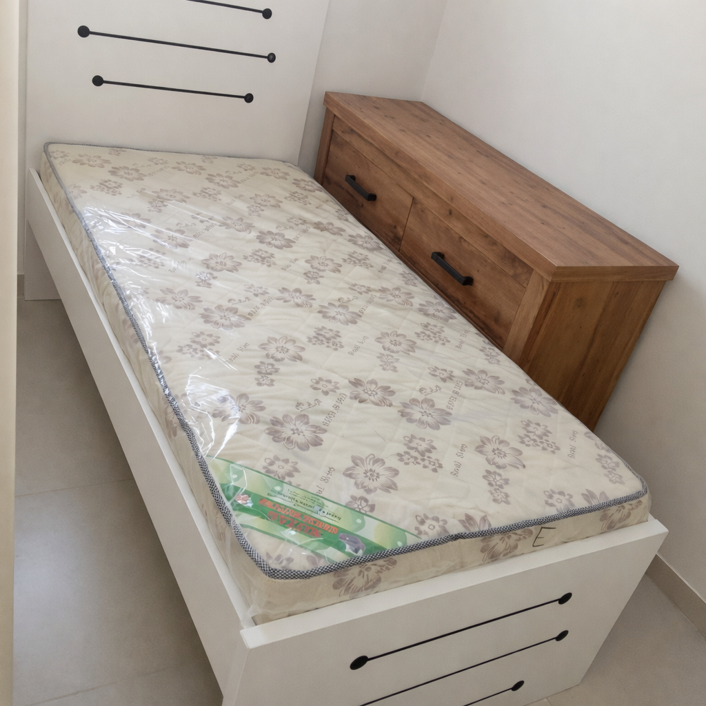 Single Bed with Mattress